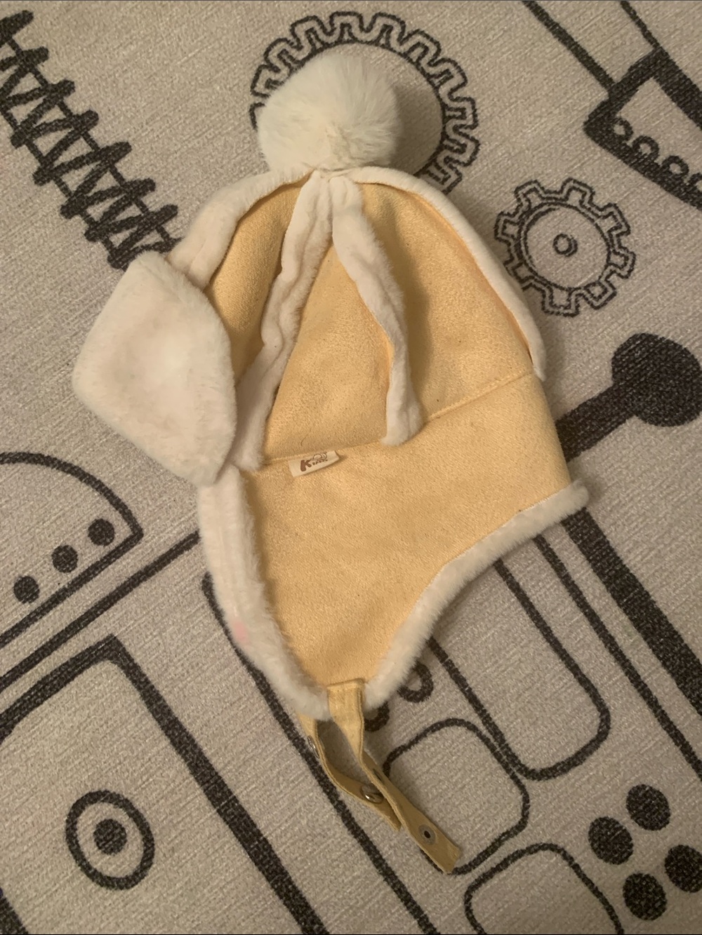Toddler Super Soft Trapper Earflap Hat - Cream and Light Yellow